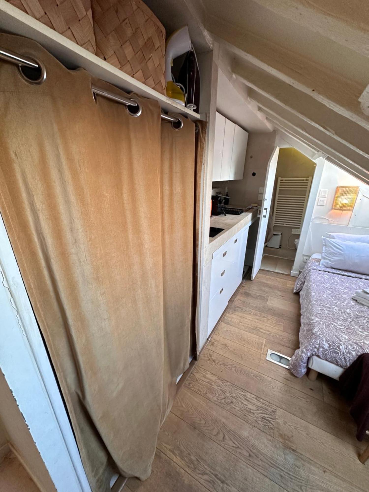 Апартаменти Marais Rooftop Studio - Metro Filles Du Calvaire Париж Екстер'єр фото