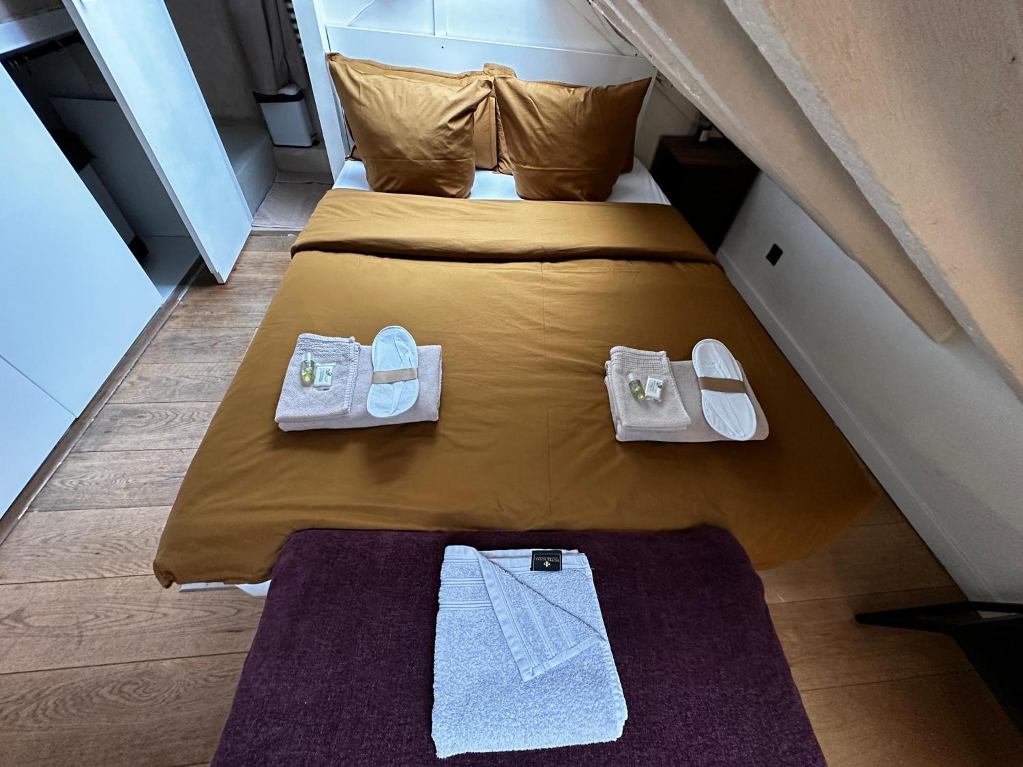 Апартаменти Marais Rooftop Studio - Metro Filles Du Calvaire Париж Екстер'єр фото